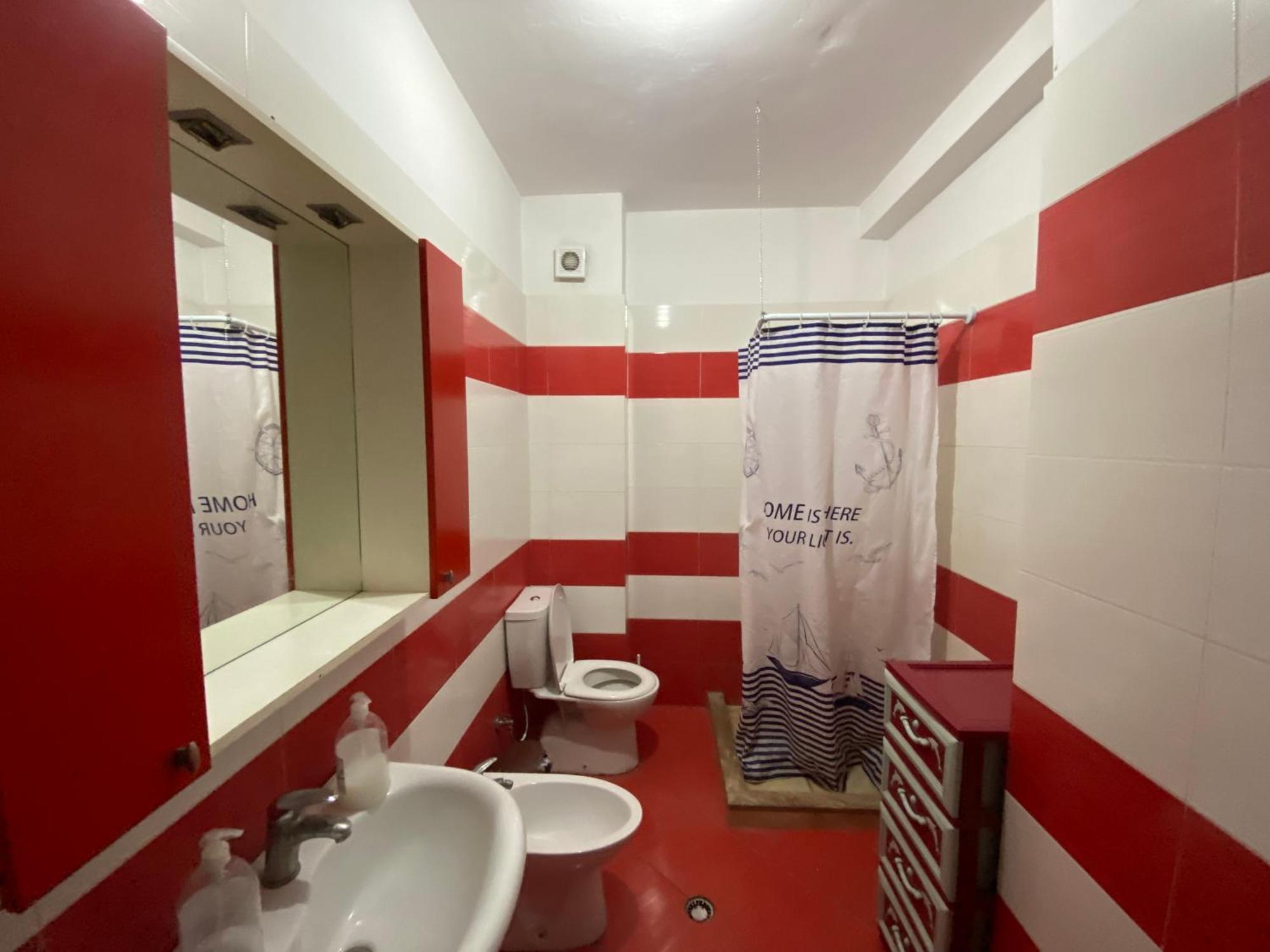 Home Sweet Home - Guest House Yzberish Bagian luar foto