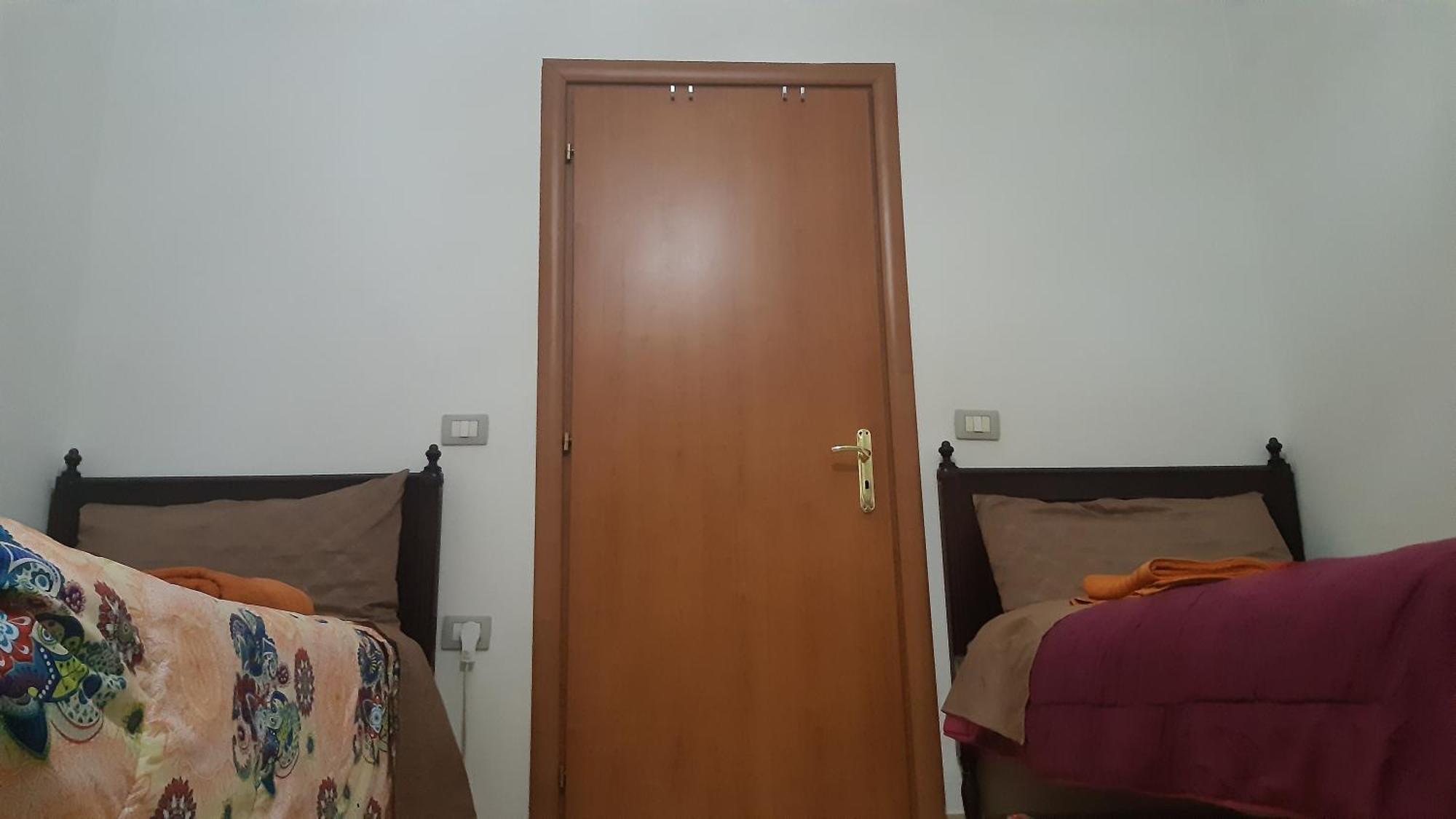 Home Sweet Home - Guest House Yzberish Bagian luar foto